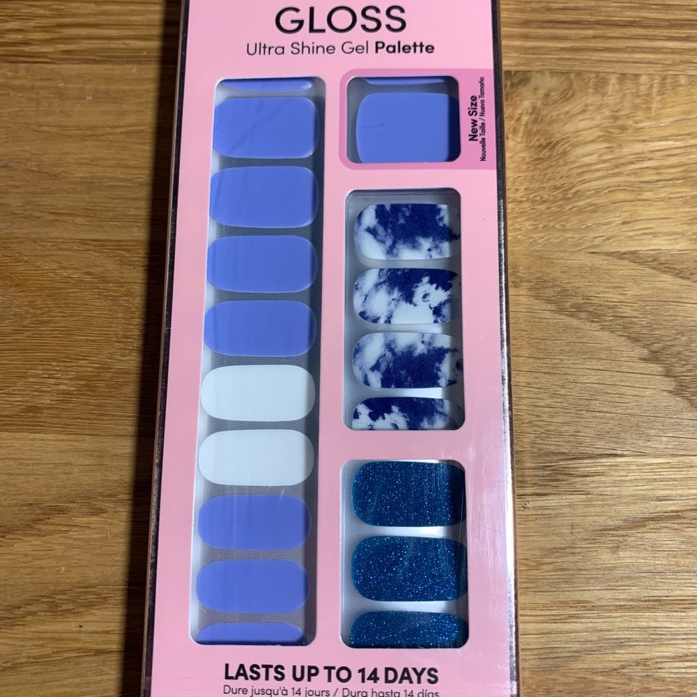 Dashing Diva Gel Nail Strips - Taking Shape